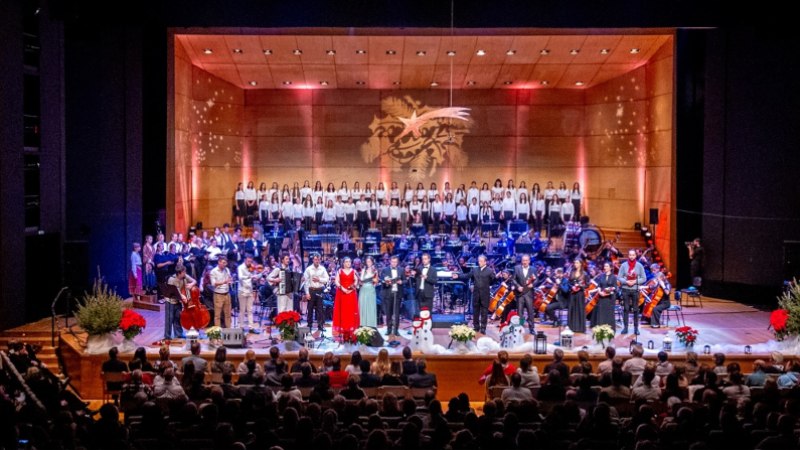 5.1.2025 Orkester Cantabile vabi na gala novoletni koncert Božič v Logatcu