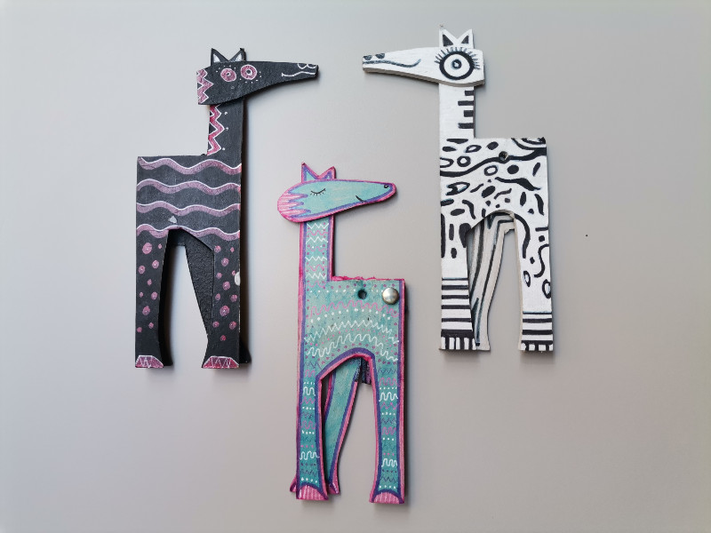 15.11.2025 OTROŠKI ABONMA Z MATEJO IN SIMONOM Dežela konjičev in samorogov-napovednik-dogodki