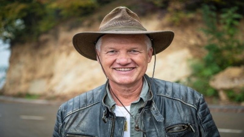 16.11.2025 Dr. Semir Osmanagić predavne z naslovom Bosanske piramide in plejade