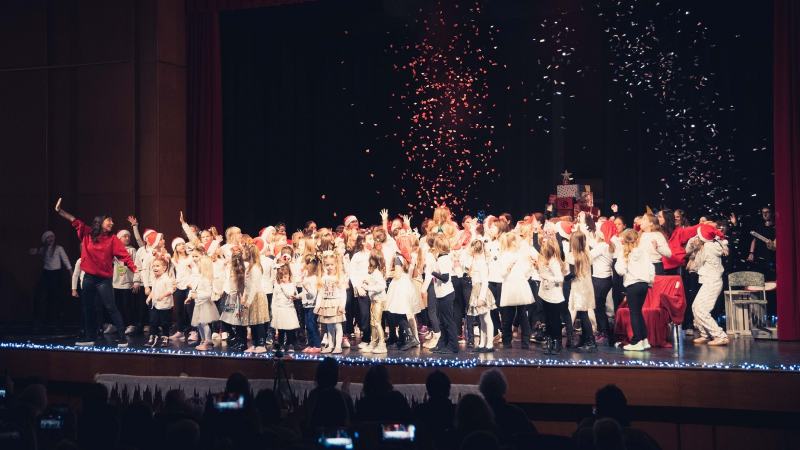 21.12.2025 JELENČEK NIKO, plesna hip hop predstava-napovednik-dogodki-prireditve